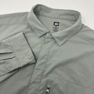 REI Co-op Men's XL Gray Sahara Stretch Hiking Fishing Shirt Zip Pocket Quick Dry